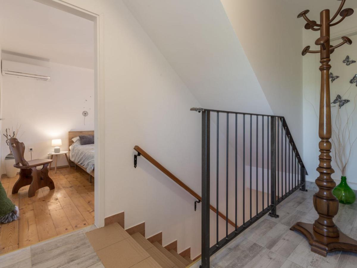 Holiday Home Villa Lucky By Interhome Brtonigla Exteriör bild